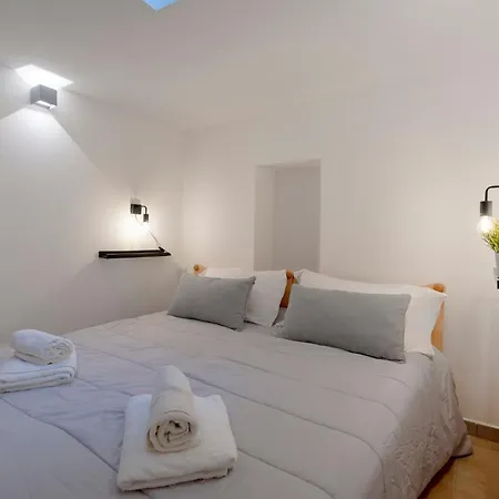 Apartament Guesthost - Lila House *