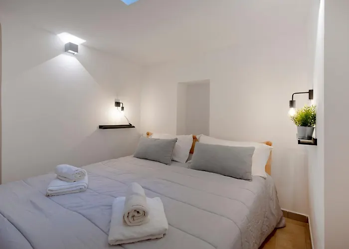 Apartamento Guesthost - Lila House *